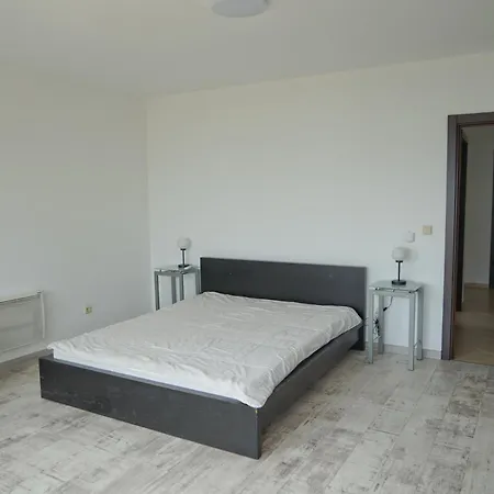 Six Bedroom Luxury With Private Pool In Quiet Residential Area Near Beaches فيلة *